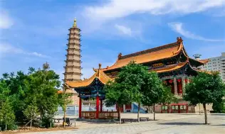 C罗英超最佳阵容候选结果意外(C罗有可能拿下英超历史最佳球员)